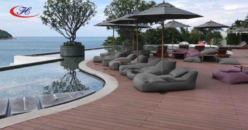 Sàn tre ngoài trời