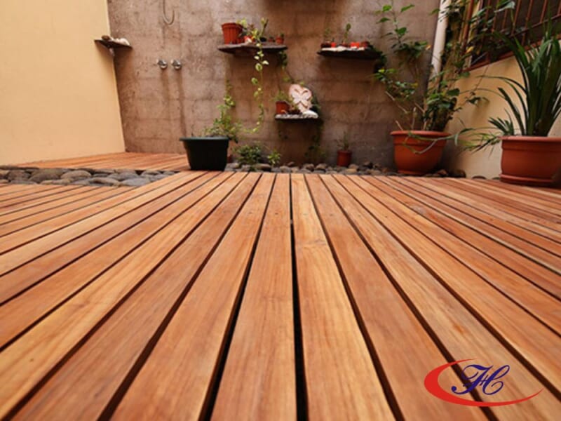 Lý do nêu chọn gỗ biến tính ngoài trời giá rẻ