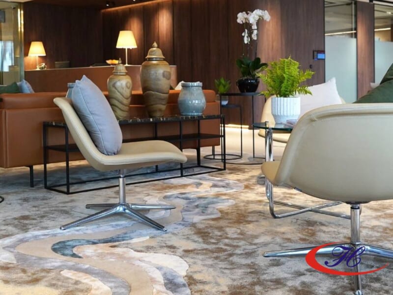 các sản phẩm thảm hiện đại thường được dệt từ sợi Polyester, Nylon, Polypropylene hoặc kết hợp sợi tự nhiên